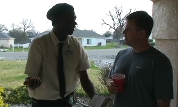 kenny-brooks-best-door-to-door-salesman Is this One Of The Best Door-To-Door Salesman Ever!?